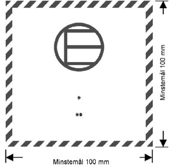 Skravert kvadrat med en sirkel og tre små stjerner inni. Inne i sirkelen er en stor E. Merket skal ha minstemål på 100 mm per side.